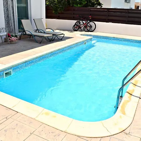 Kato With Private Pool Pafos
