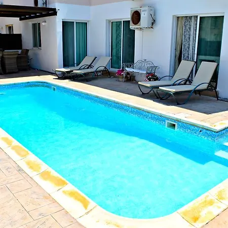 Apartamento Kato With Private Pool *